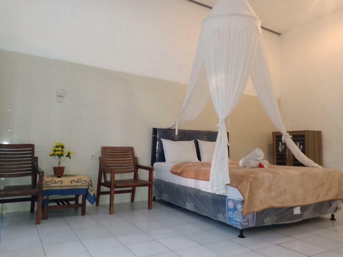 Kusuma Abiakta Sea Side Lembongan Hotel Buitenkant foto